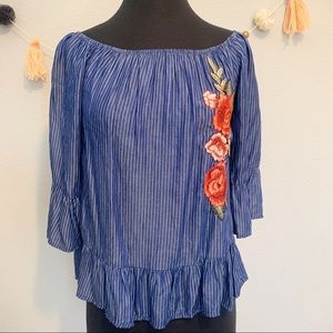 Candie’s Top with Flower Embroidery